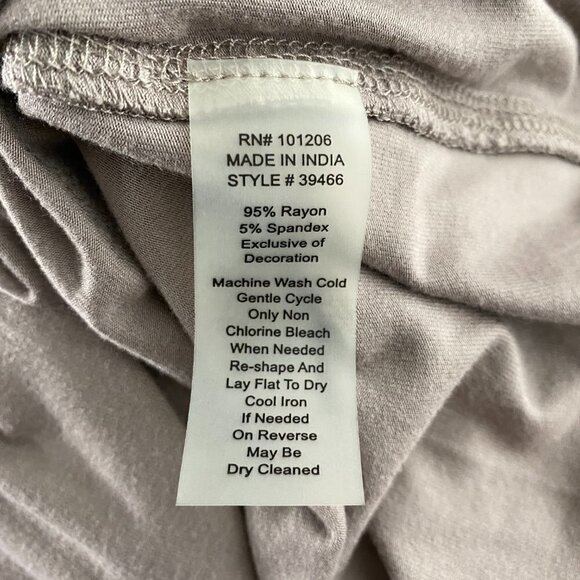 Soft Surroundings Top Medium Petite Beaded Taupe Rayon Blend NWT TP-2380 - Picture 7 of 7